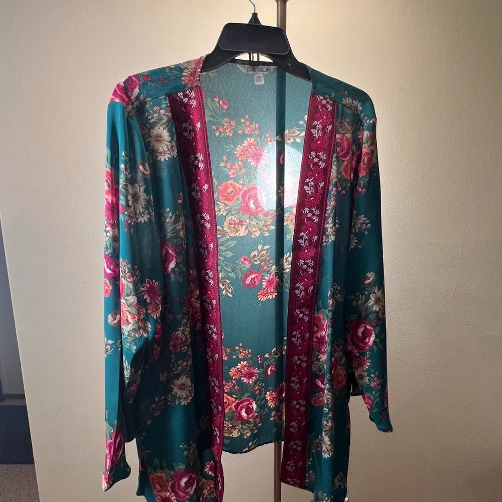The Pioneer Woman Shark Bite Open front topper Green SIZE L-XL/G-XG (12-18)